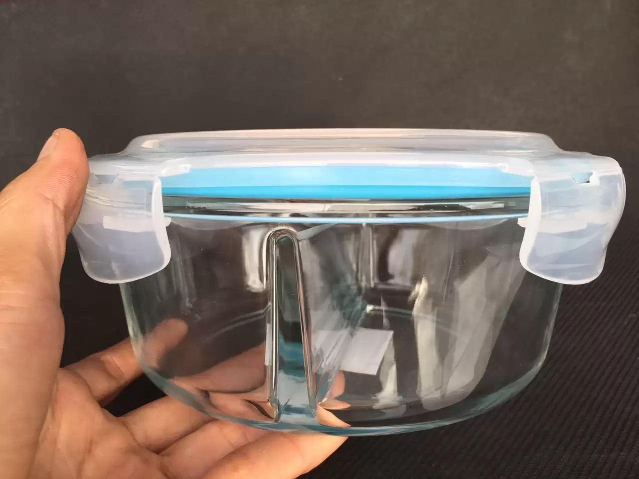 Hộp Thủy Tinh Tròn 2 Ngăn Chịu Nhiệt 900ml